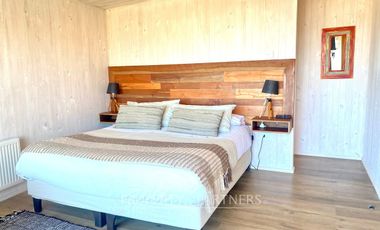 Pichilemu, Espectacular Casa frente al mar