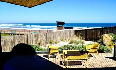 Pichilemu, Espectacular Casa frente al mar