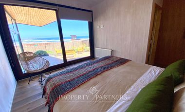 Pichilemu, Espectacular Casa frente al mar
