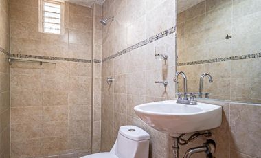 CASA EN VENTA EN MILITAR MARTE