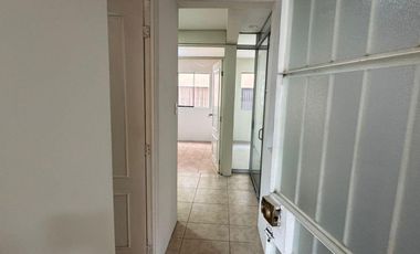 Venta de Casa de 4 Pisos  – Santiago de Surco