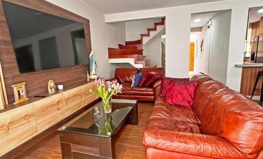 Venta de Casa de 4 Pisos  – Santiago de Surco