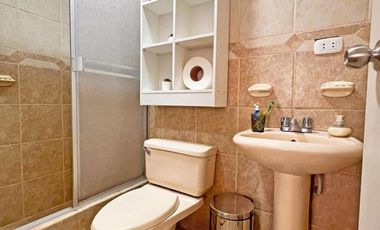 Venta de Casa de 4 Pisos  – Santiago de Surco