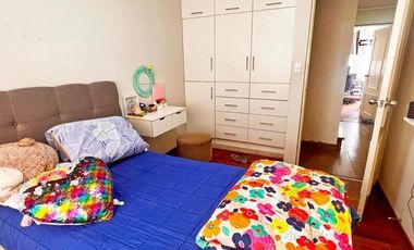 Venta de Casa de 4 Pisos  – Santiago de Surco