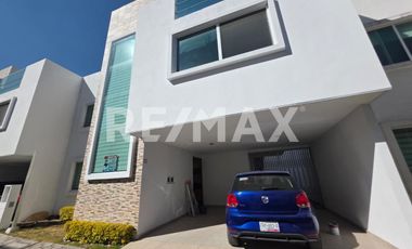 RENTA CASA EN KUNEM XILOTZONGO - (3)