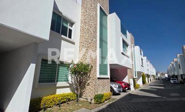 RENTA CASA EN KUNEM XILOTZONGO - (3)