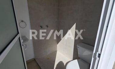 RENTA CASA EN KUNEM XILOTZONGO - (3)