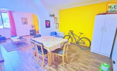 Hogar familiar: luminoso, seguro y con patio