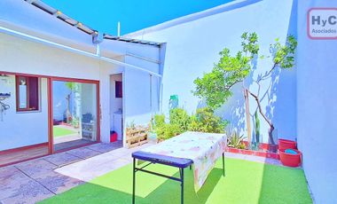 Hogar familiar: luminoso, seguro y con patio