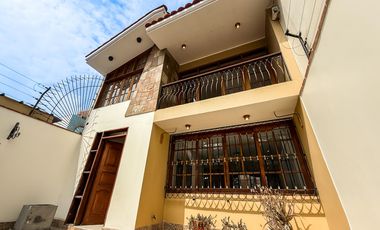 Casa en Santiago de Surco