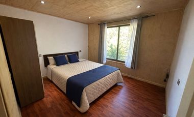 SE VENDE 2 CASAS EN 5.000M2, VISTA VOLCÁN Y LAGO