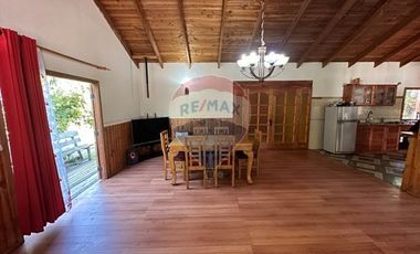 SE VENDE 2 CASAS EN 5.000M2, VISTA VOLCÁN Y LAGO