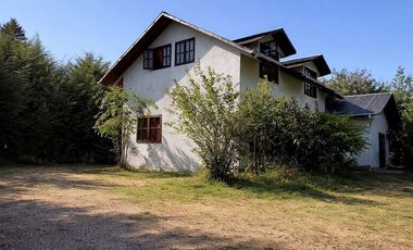 SE VENDE 2 CASAS EN 5.000M2, VISTA VOLCÁN Y LAGO