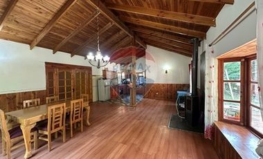 SE VENDE 2 CASAS EN 5.000M2, VISTA VOLCÁN Y LAGO