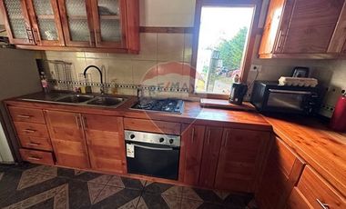 SE VENDE 2 CASAS EN 5.000M2, VISTA VOLCÁN Y LAGO