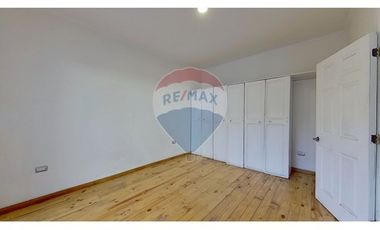 Casa Venta 3 Dormitorios., Renovada