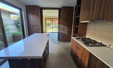 Atención INVERSIONISTAS Casa en Piedra Roja