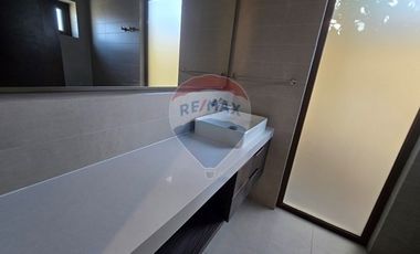 Atención INVERSIONISTAS Casa en Piedra Roja