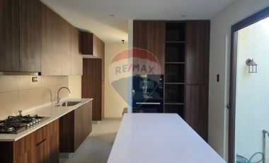 Atención INVERSIONISTAS Casa en Piedra Roja