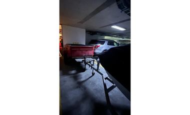VENTA ESTACIONAMIENTOS Y BODEGA , CENTRICA