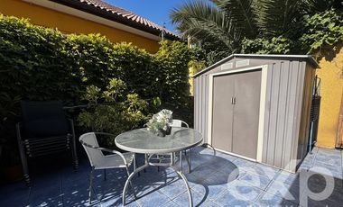 Casa en Venta en Camino del Claustro 6768