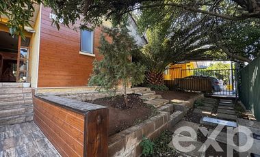 Casa en Venta en Camino del Claustro 6768