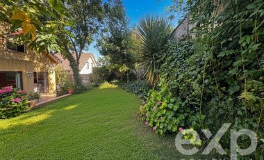 Casa en Venta en Camino del Claustro 6768