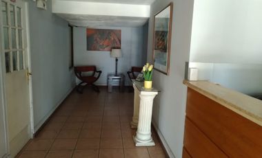 ESTACIONAMIENTO SEGURO EN BARRIO RESIDENCIAL DE ÑUÑOA