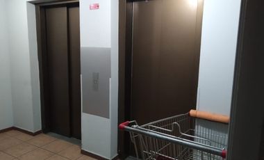 ESTACIONAMIENTO SEGURO EN BARRIO RESIDENCIAL DE ÑUÑOA