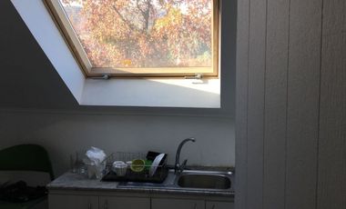 SE ARRIENDA CASA COMERCIAL EN AV. LAS CONDES (CÓD. 569)