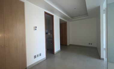 SE ARRIENDA OFICINA EN REÑACA