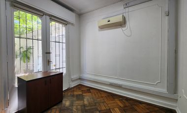 Arriendo casa comercial Los Leones/ Eliodoro Yañez