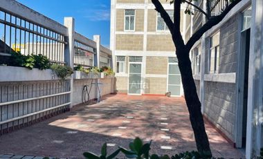 Edificio en venta en Parque Residencial con Diseño Versátil para tu negocio y estilo de vida