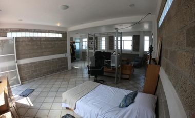 Edificio en venta en Parque Residencial con Diseño Versátil para tu negocio y estilo de vida