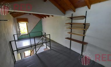 Vende Casa 2 dormitorios y  Monoambiente en Cipolletti