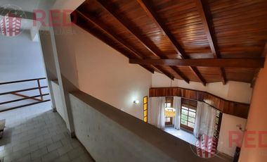 Vende Casa 2 dormitorios y  Monoambiente en Cipolletti