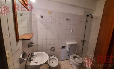 Vende Casa 2 dormitorios y  Monoambiente en Cipolletti