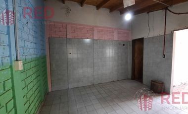 Vende Casa 2 dormitorios y  Monoambiente en Cipolletti