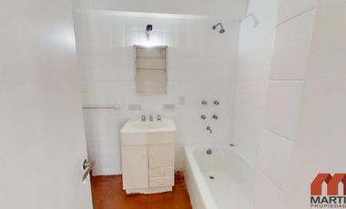 Departamento en alquiler en San Isidro 4 ambientes en Dúplex con escritorio, toilette y balcón,