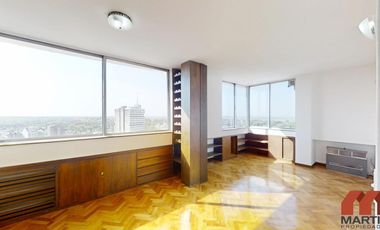 Departamento en alquiler en San Isidro 4 ambientes en Dúplex con escritorio, toilette y balcón,