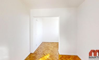 Departamento en alquiler en San Isidro 4 ambientes en Dúplex con escritorio, toilette y balcón,