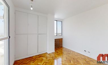 Departamento en alquiler en San Isidro 4 ambientes en Dúplex con escritorio, toilette y balcón,