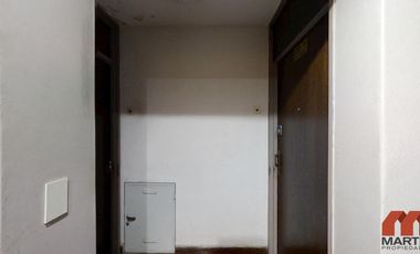 Departamento en alquiler en San Isidro 4 ambientes en Dúplex con escritorio, toilette y balcón,