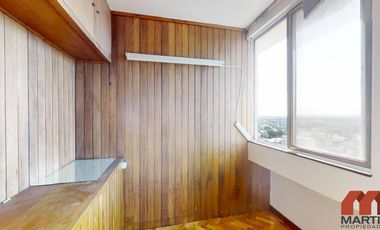 Departamento en alquiler en San Isidro 4 ambientes en Dúplex con escritorio, toilette y balcón,