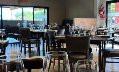 Casa en venta con 3 dormitorios y 2 baños | Área 13, San Sebastian, Loma Verde, Zelaya, Escobar