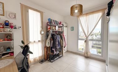 Alquiler departamento 3 ambientes con cochera en Haedo