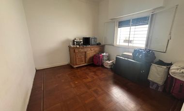 Chalet excelente ubicación, 3 dormitorios, jardín, quincho - Martinez