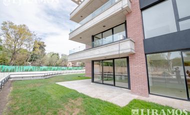 Venta Departamento 4 ambientes en Lomas de San Isidro
