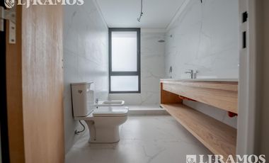 Venta Departamento 4 ambientes en Lomas de San Isidro