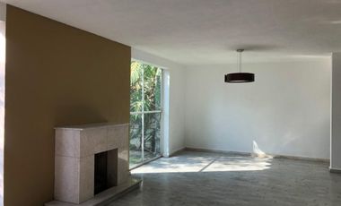 CASA EN RENTA EN BOULEVARES LOMAS VERDES